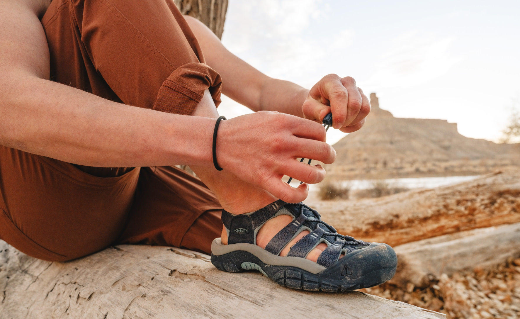 Women's Newport H2 | Monochrome/Cameo Rose - Image 7